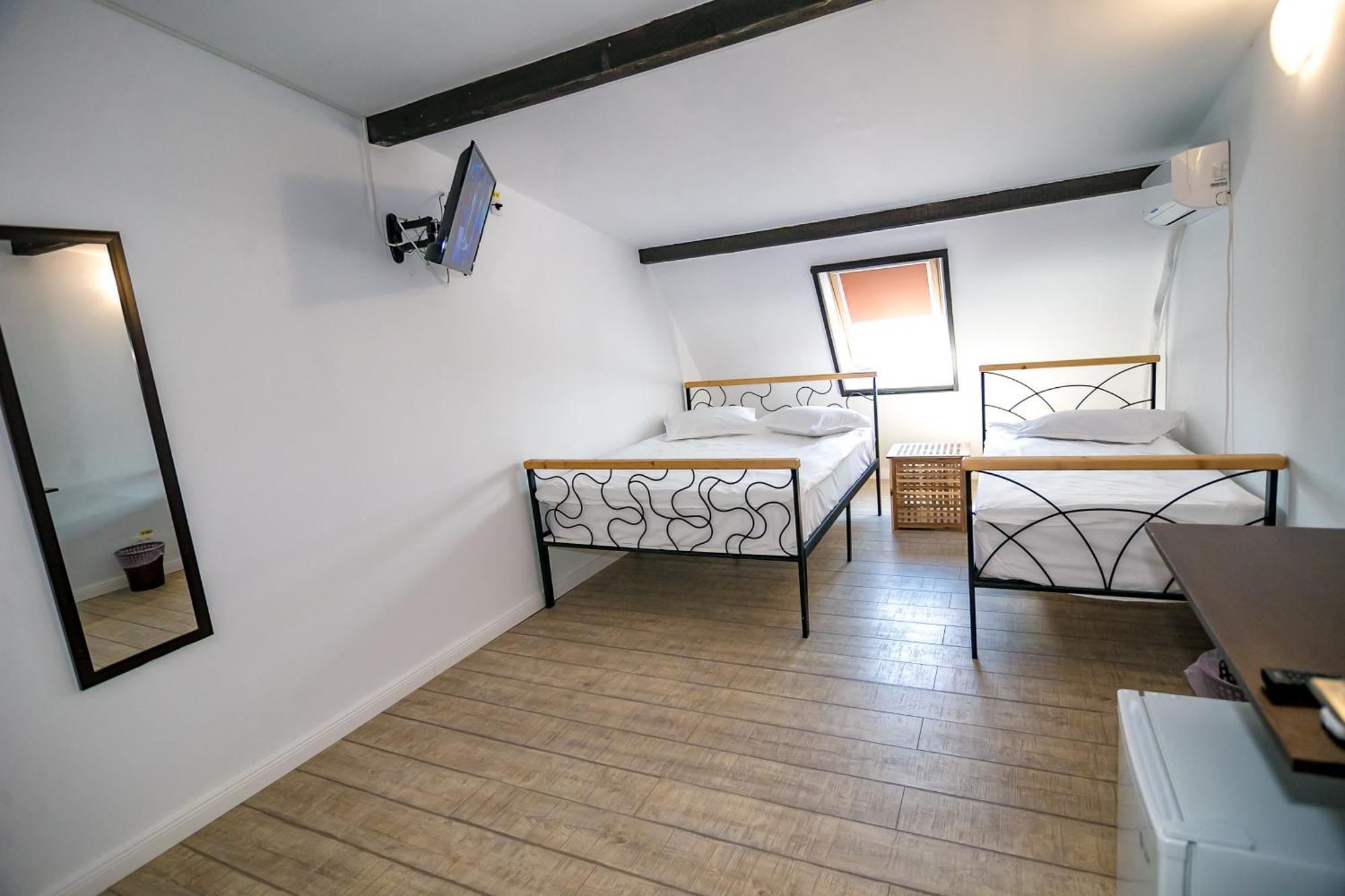 Neata Vama Veche Hotel Cameră foto
